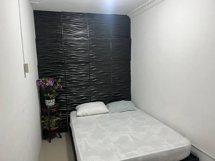 Casa De Lujo Muy Amplia Con Ubicacion Privilegiada Medellin 0*,  Colombia