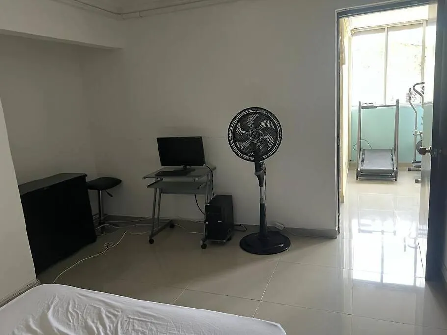Casa De Lujo Muy Amplia Con Ubicacion Privilegiada Medellin Holiday home